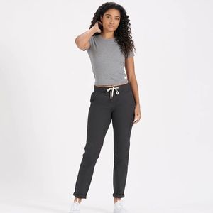 Vuori Black Women's Ripstop Pants